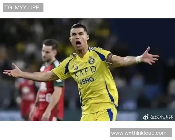 足坛巨星情绪失控多位球星赛场暴怒引发热议